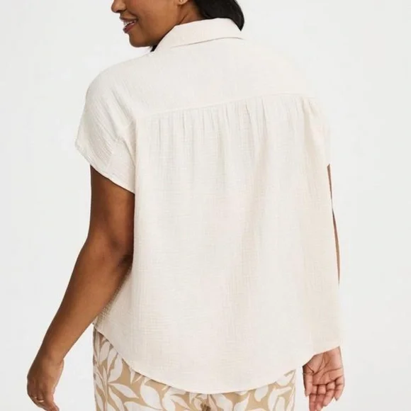 #T326 - NWT - Torrid Dolman Cotton Gauze Shirt - 3X - Picture 3 of 7